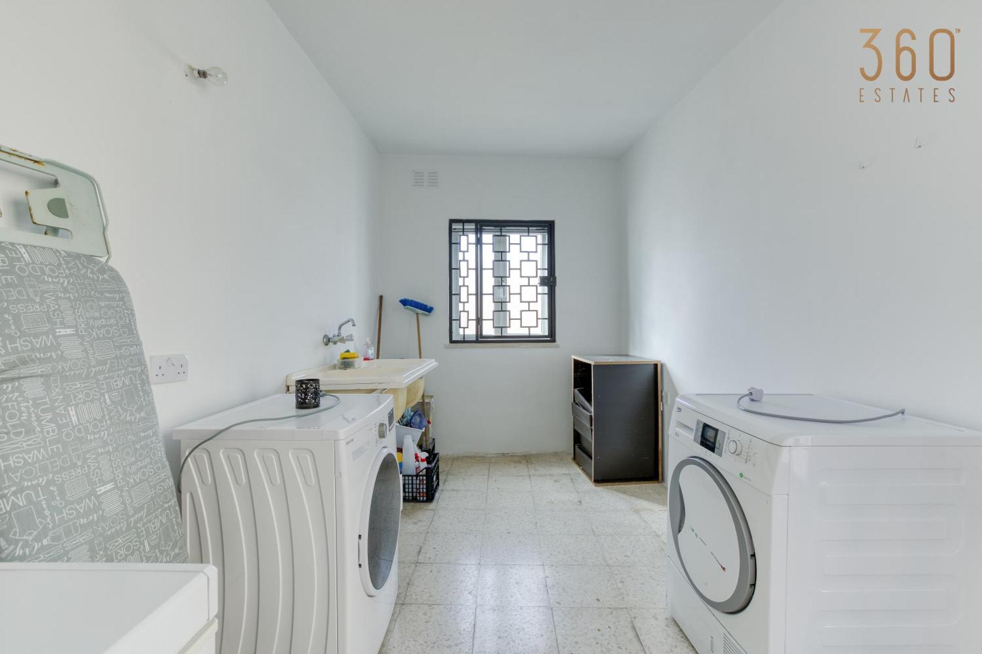 Spacious 4Br Home With Wine Cellar In Zebbug By 360 Estates Exterior photo