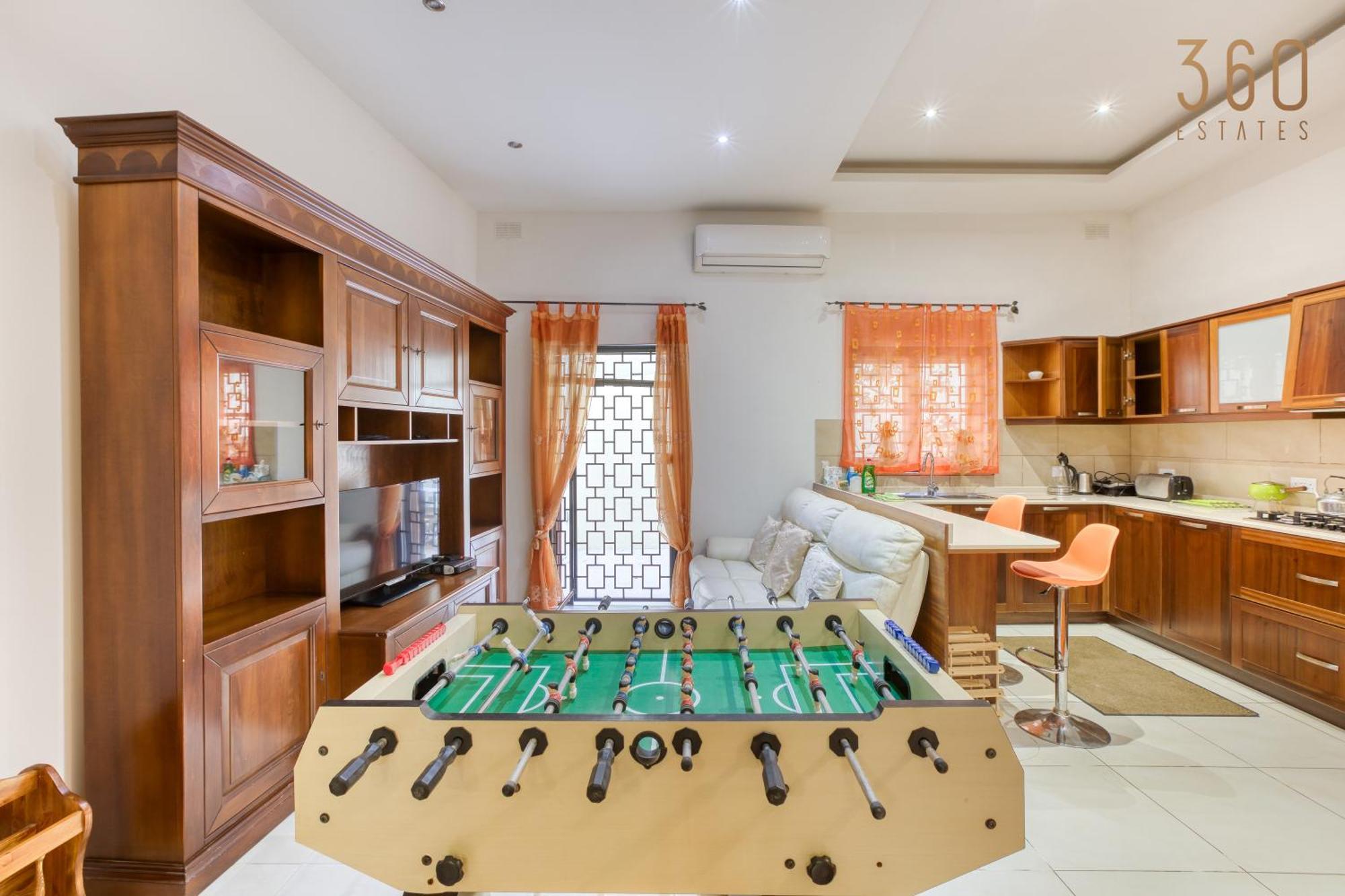 Spacious 4Br Home With Wine Cellar In Zebbug By 360 Estates Exterior photo