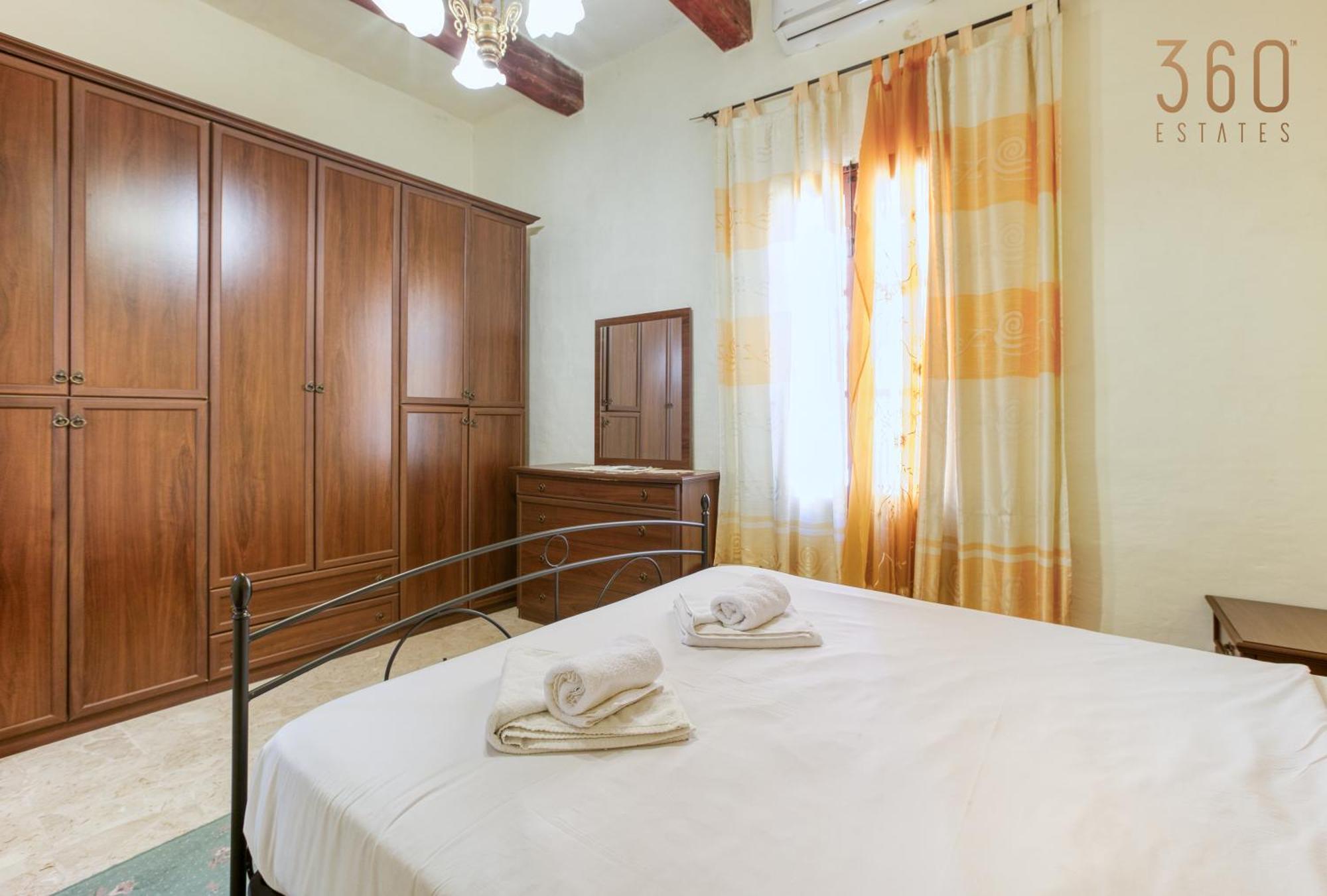 Spacious 4Br Home With Wine Cellar In Zebbug By 360 Estates Exterior photo
