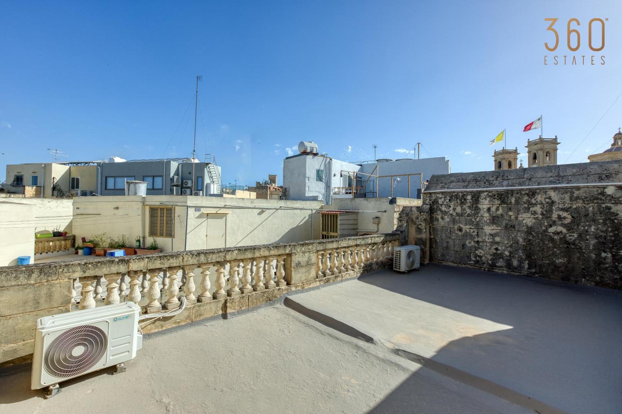Spacious 4Br Home With Wine Cellar In Zebbug By 360 Estates Exterior photo