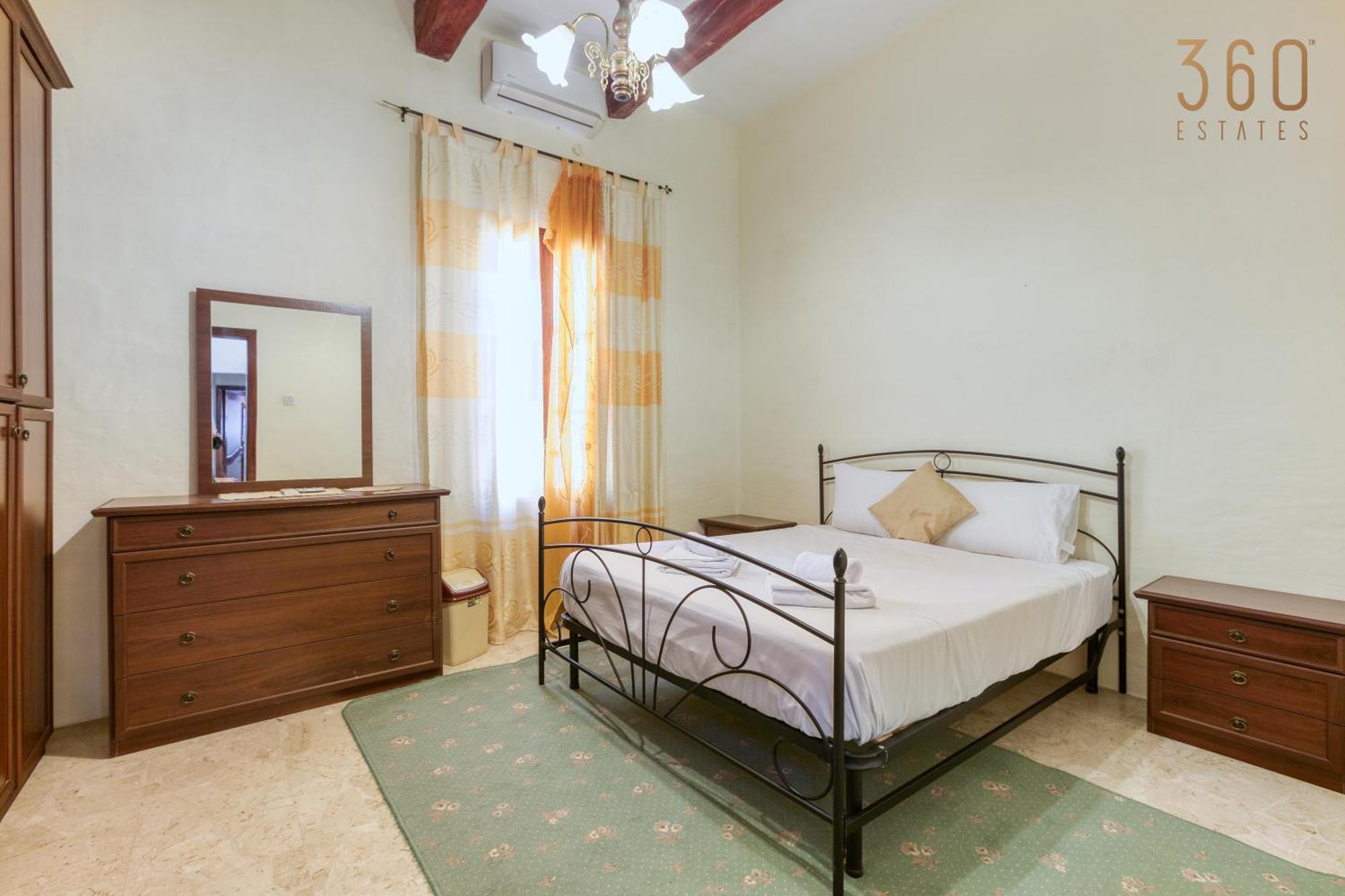 Spacious 4Br Home With Wine Cellar In Zebbug By 360 Estates Exterior photo